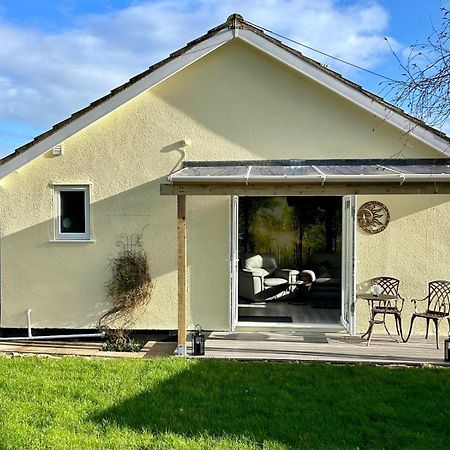 Sundial Cottage Newton Abbot Bagian luar foto